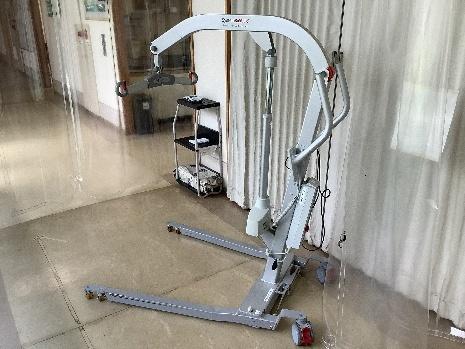 床走行式電動介護リフト KQ-781